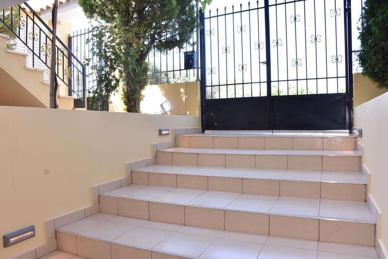 Keratea Apartment Athens Airport المظهر الخارجي الصورة